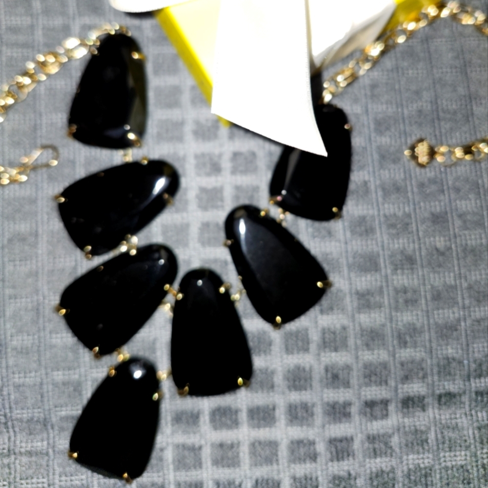 Vintage KENDRA SCOTT Elegant Black and Gold Statement Necklace